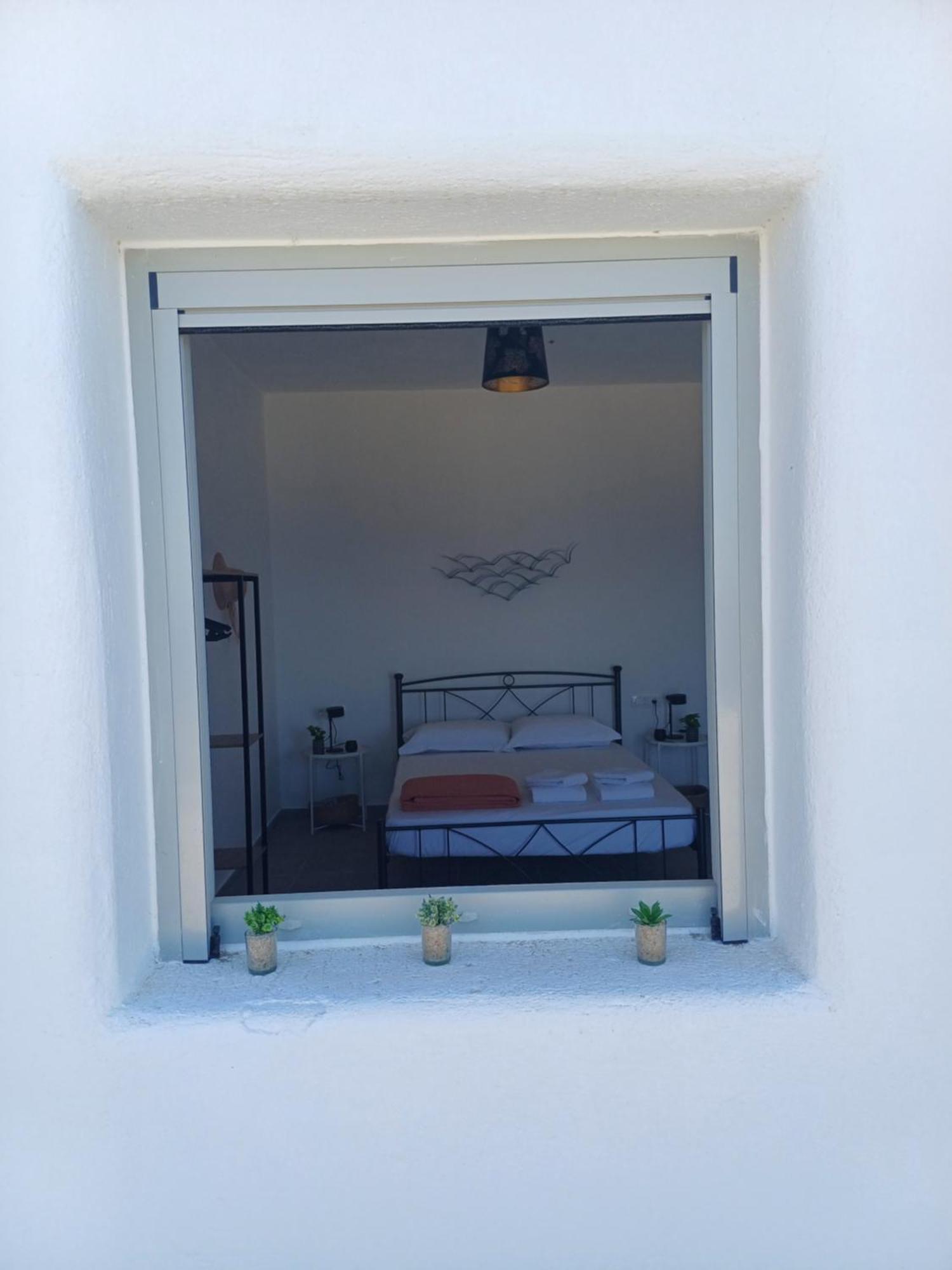'Nektarios' Cycladic House With Sunrise And Sea View!! Apartment Oía Exterior photo